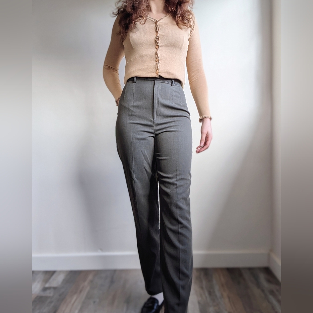 Banana Republic 90s Wool Gray Pleated High Rise Straight Leg Trousers